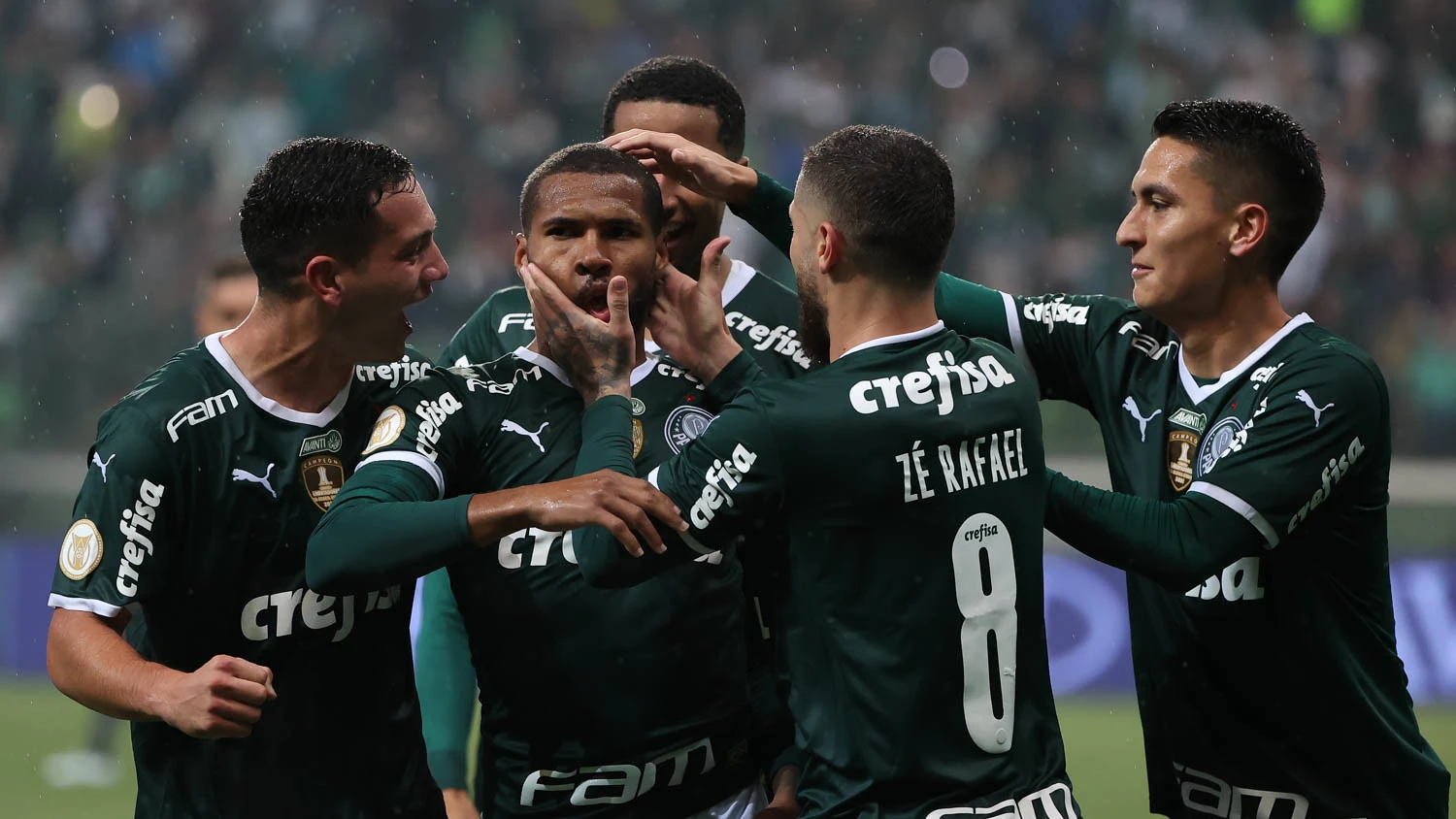 Soi kèo Palmeiras vs Coritiba (PR)