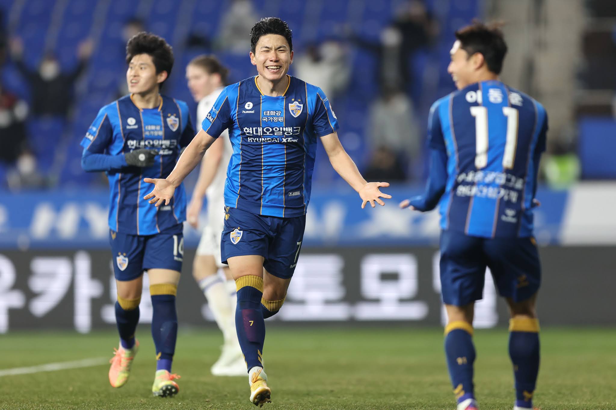 Soi kèo Ulsan Hyundai vs Jeju United FC