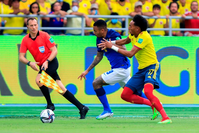 Soi kèo Phạt góc Brazil vs Colombia