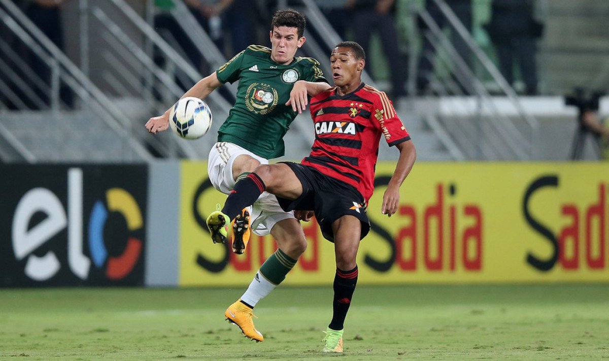Soi kèo Palmeiras vs Recife