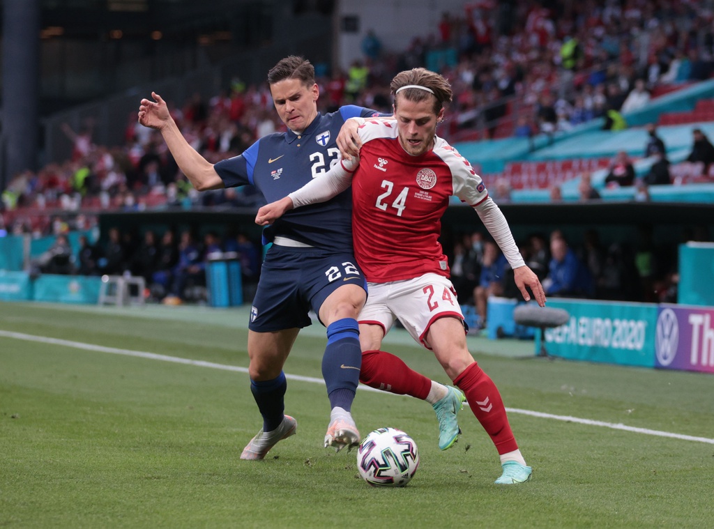 Soi kèo phạt góc Đan Mạch vs Nga