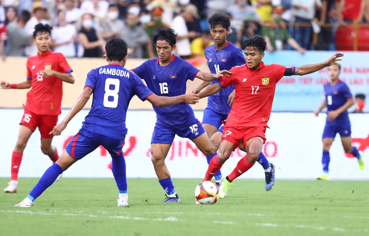 Soi kèo Phạt góc Campuchia vs Singapore